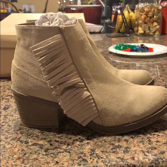 Taupe/Tan Ankle Booties w/ Fringe - Picture 3 of 6